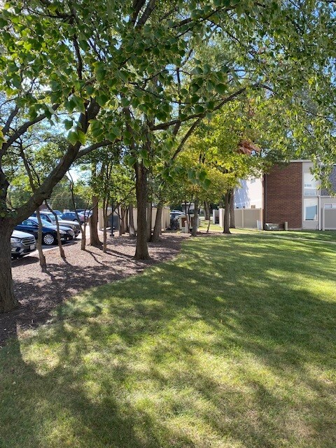 On property parking - 1223 E Prairie Brook Dr