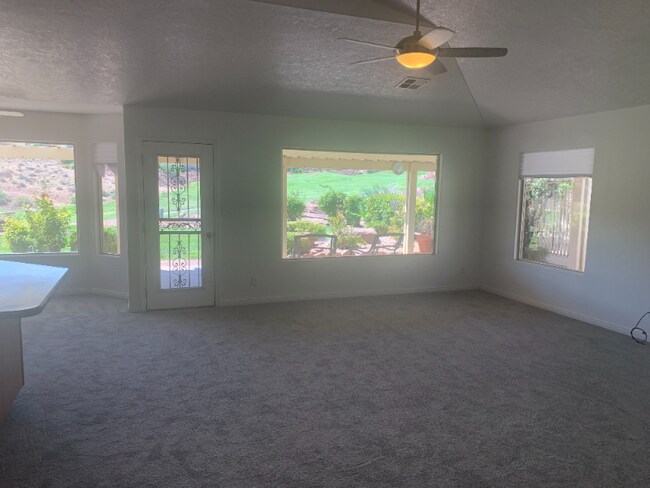 Building Photo - 669 Uxbridge Cir