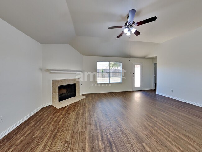 Building Photo - 2721 Enchanted Eve Drive