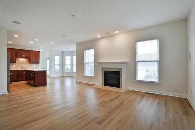 Building Photo - 6138 Prosen Dr