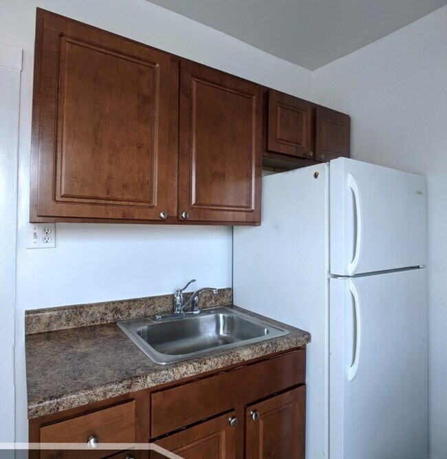 Foto del edificio - 2651 N Spaulding Ave