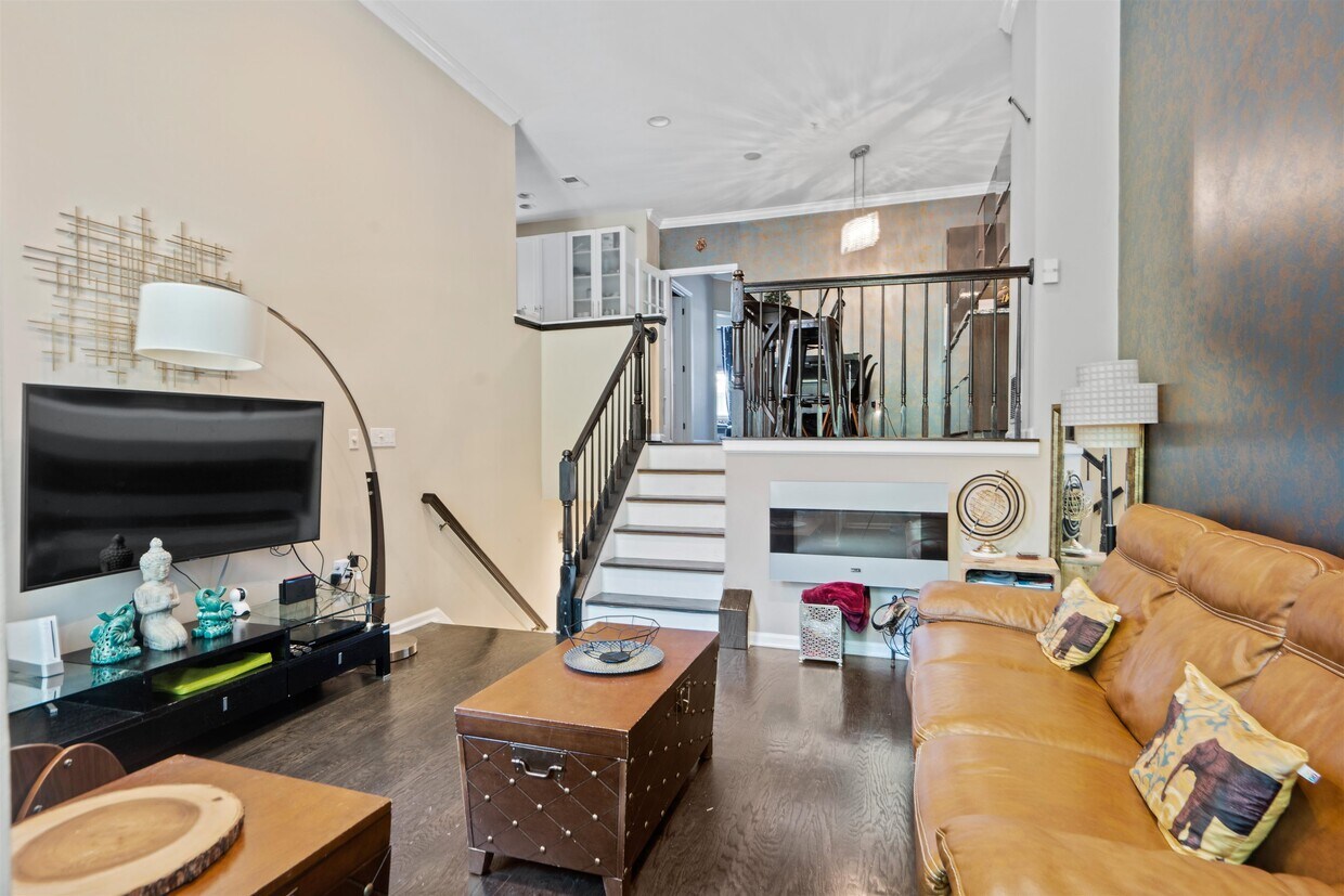 Foto principal - 379 Kingston Ct