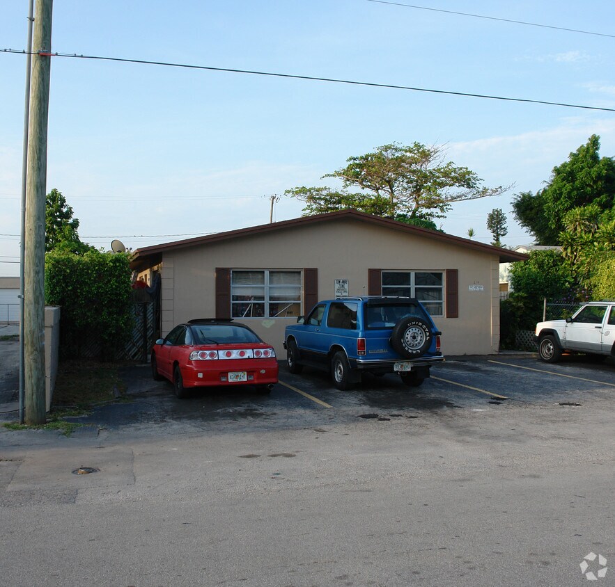 Foto del edificio - 214 SW 15th St
