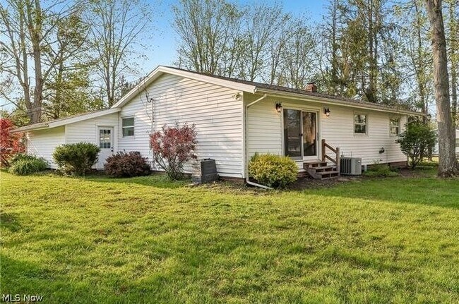 Foto del edificio - 5985 Liberty Rd