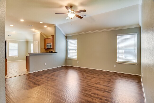 Foto del edificio - 2915 Kainer Meadows Ln