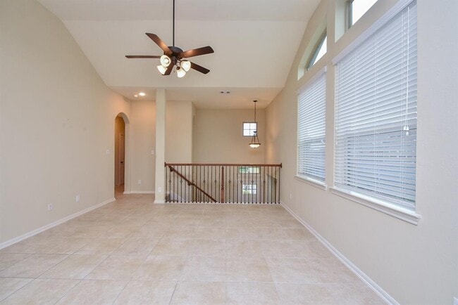 Building Photo - 23322 Del Rosso St