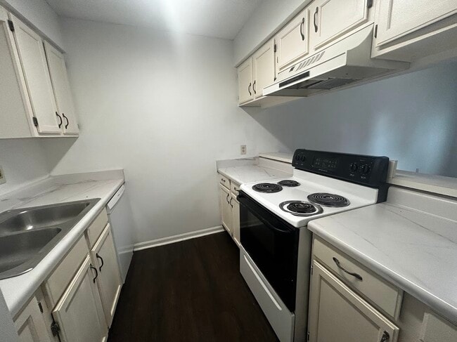 Foto del edificio - 2387 Parrot Ln