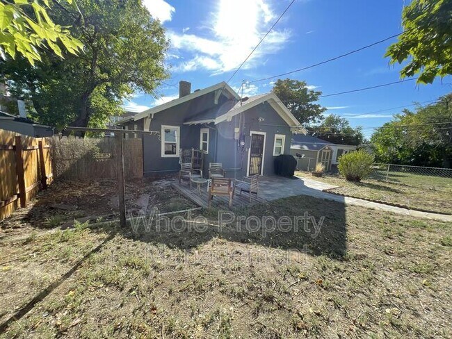 Building Photo - 4909 Beach Ct
