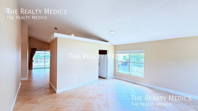 Building Photo - 4479 Brookstone Ct