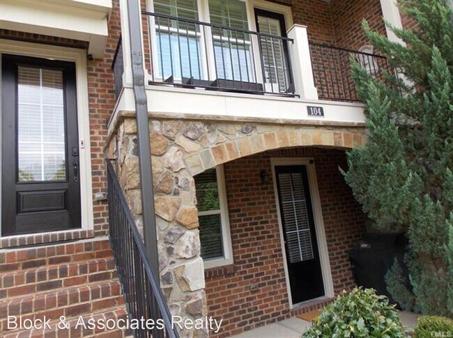 Foto del edificio - 2 br, 3.5 bath House - 104 Penley Circle