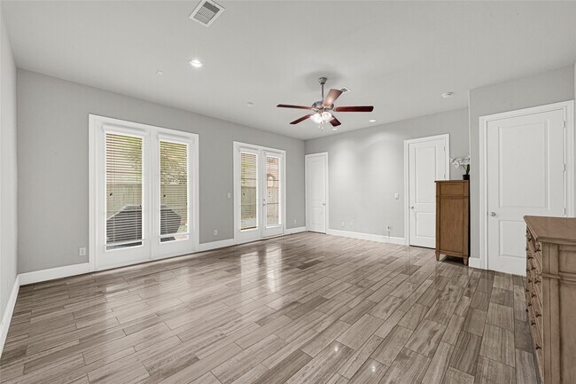 Foto del edificio - 5605 Cohn Meadow Ln