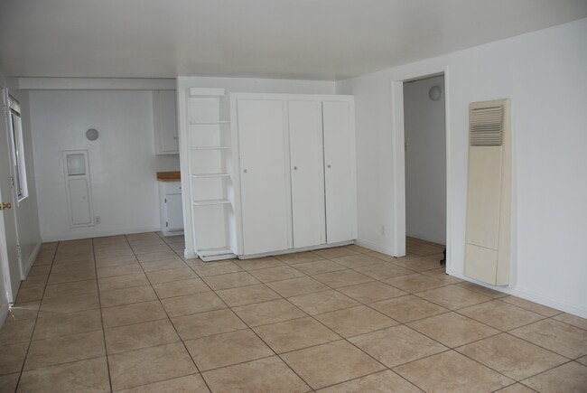 Living room - 11515 Bradson Plz