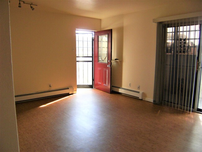 Building Photo - 9240 W 49th Ave