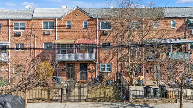 Building Photo - 1007 Barbey St