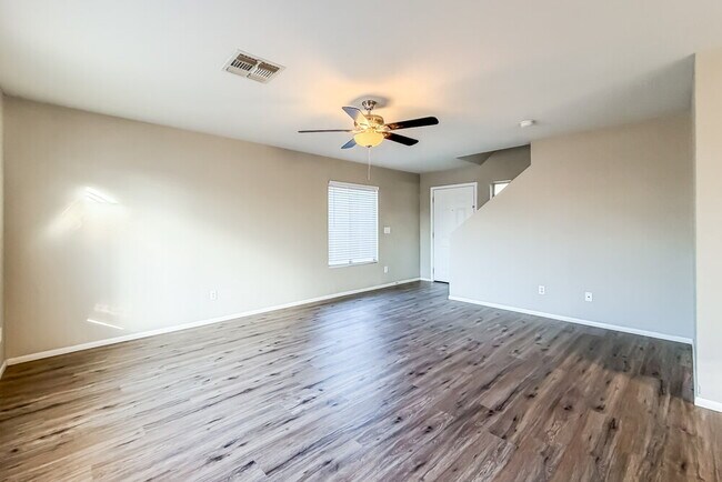 Foto del edificio - 10907 E Arcadia Ave