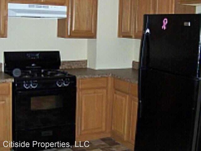 Building Photo - 3 br, 1 bath House - 3518 Fairlane Dr NW