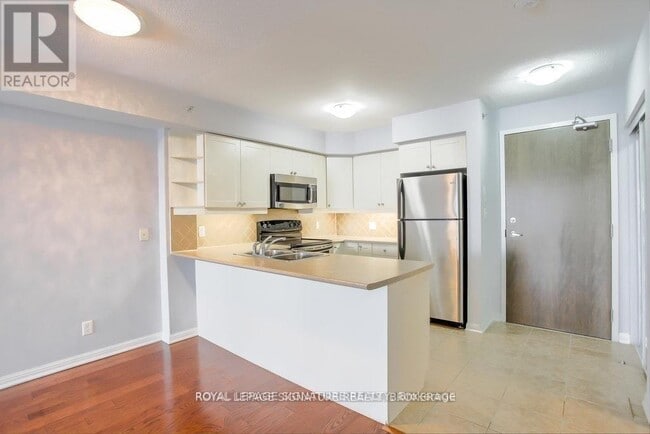 Building Photo - 3060-3060 Rotary Way