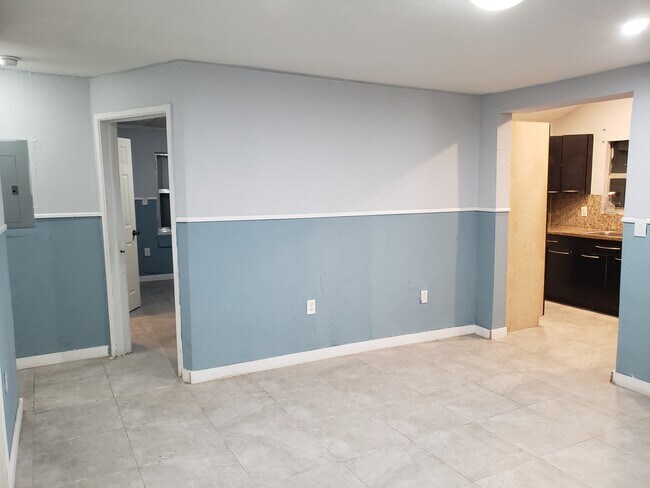 Foto del edificio - 829 NW 113th St