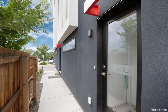 Foto del edificio - 2 bedroom in Denver CO 80223