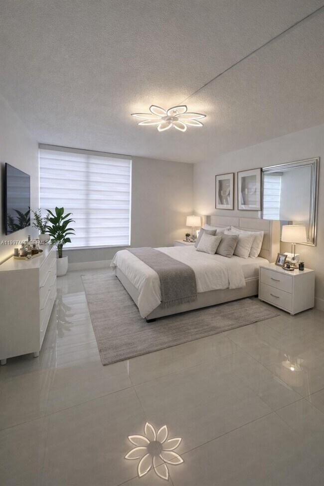 Foto del edificio - 6901 Cypress Rd