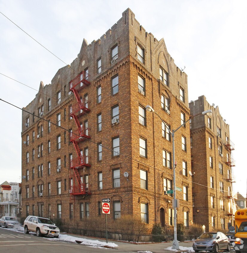 Primary Photo - 3111 Glenwood Rd