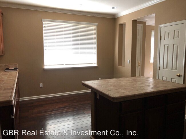 Building Photo - 3 br, 2 bath House - 3102 Ferry Circle