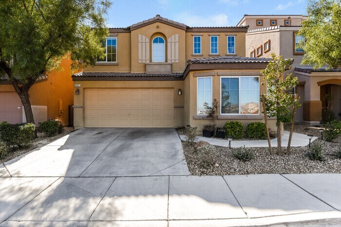 Foto principal - 9107 W Torino Ave
