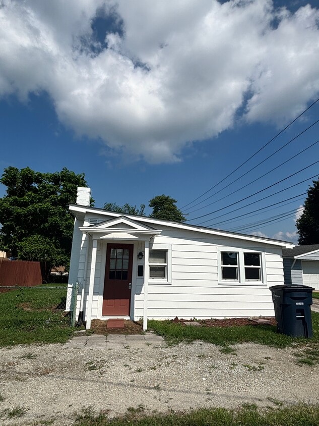 Primary Photo - 211 S 23rd St