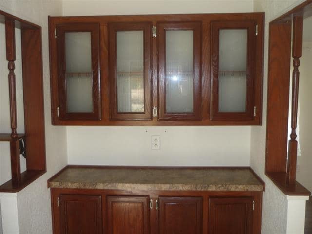 Building Photo - 5100 Tanglewood Dr