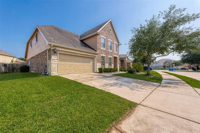 Building Photo - 13227 Peach Orchard Ln