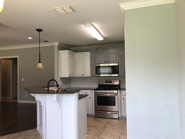 Foto del edificio - Gated Community close to Barksdale Air For...