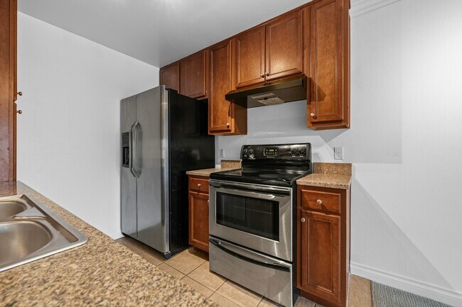 Foto del edificio - 1756 Essex St