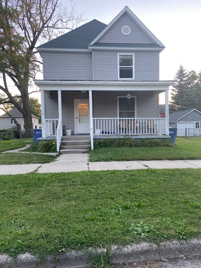 Foto del edificio - 1353 Ashland Ave NE