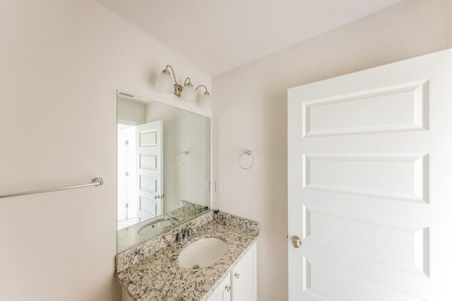 Building Photo - 1679 Caleigh Ct, Lynn Haven, FL