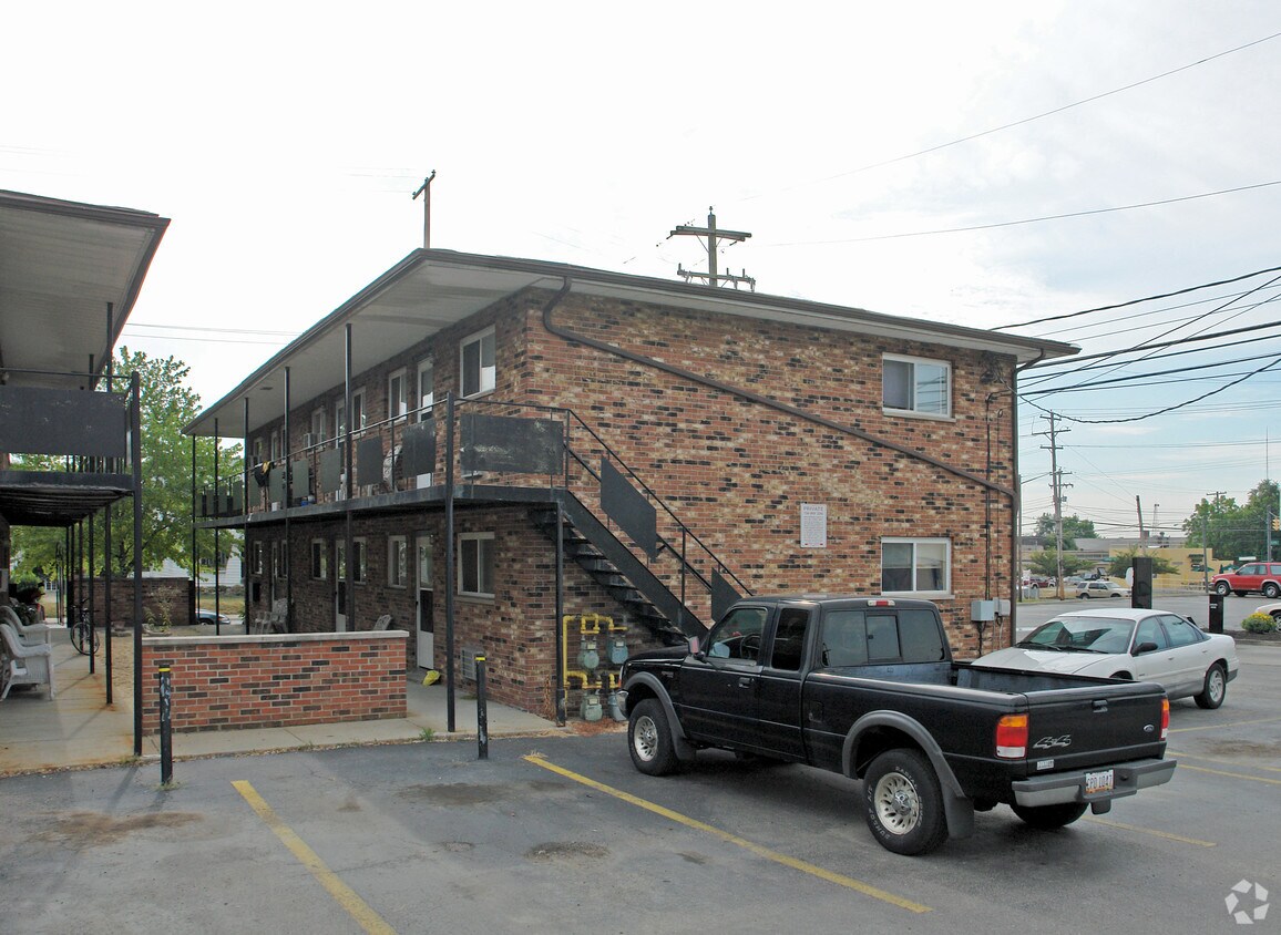 Primary Photo - 1471 Kenny Rd