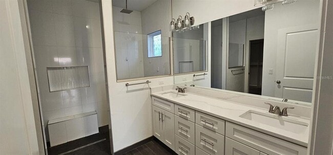 Building Photo - 1394 SW 68th Ter