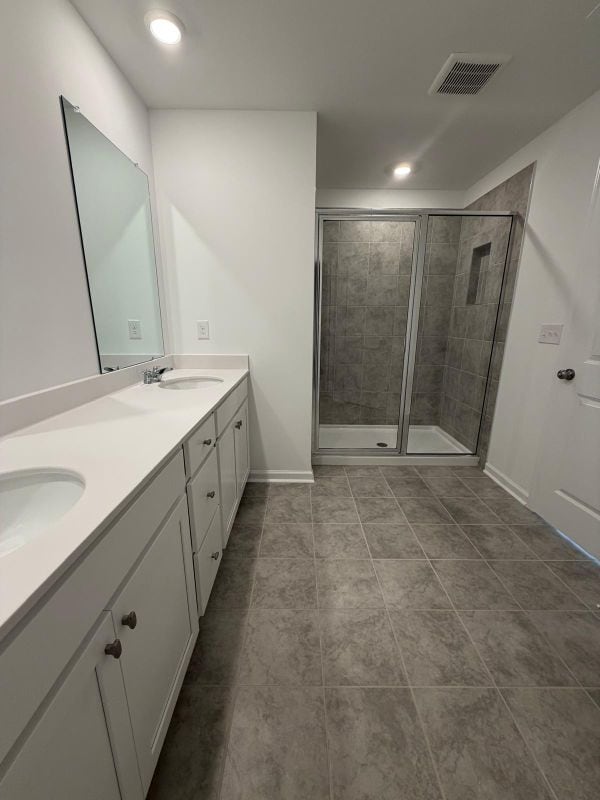 Building Photo - 6208 Kenbrook Dr