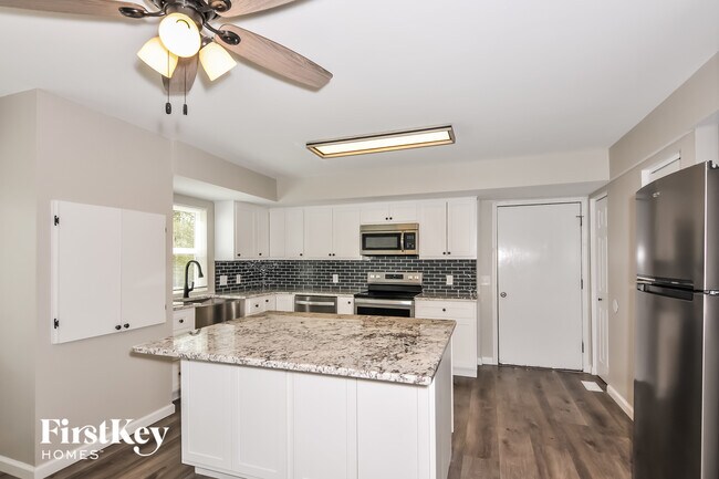 Foto del edificio - 11 St Valery Ct