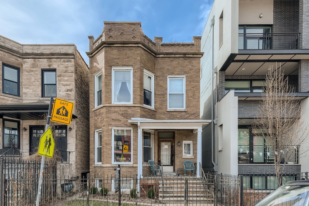 Primary Photo - 838 N Campbell Ave