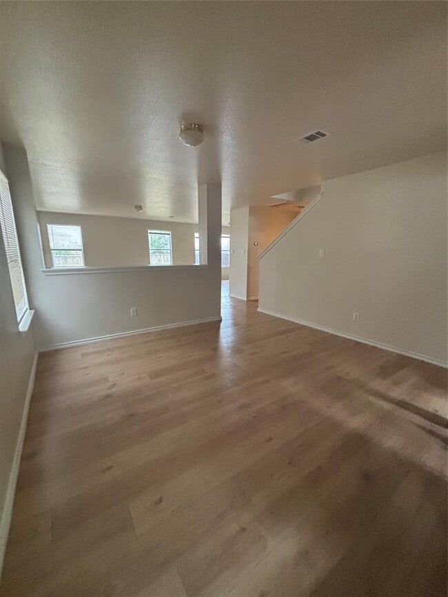 Building Photo - 11805 Stoney Meadow Dr