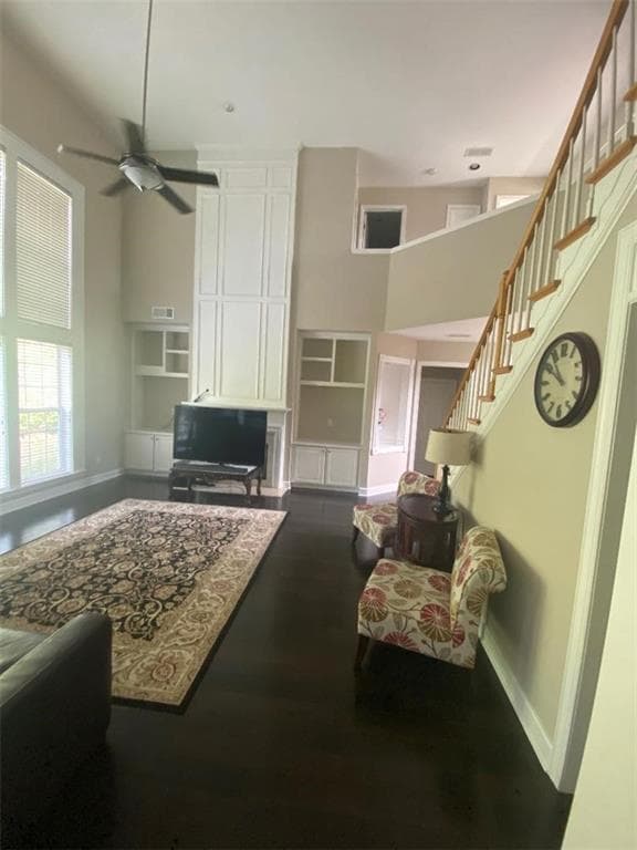Foto del edificio - 1310 Montcliff Dr