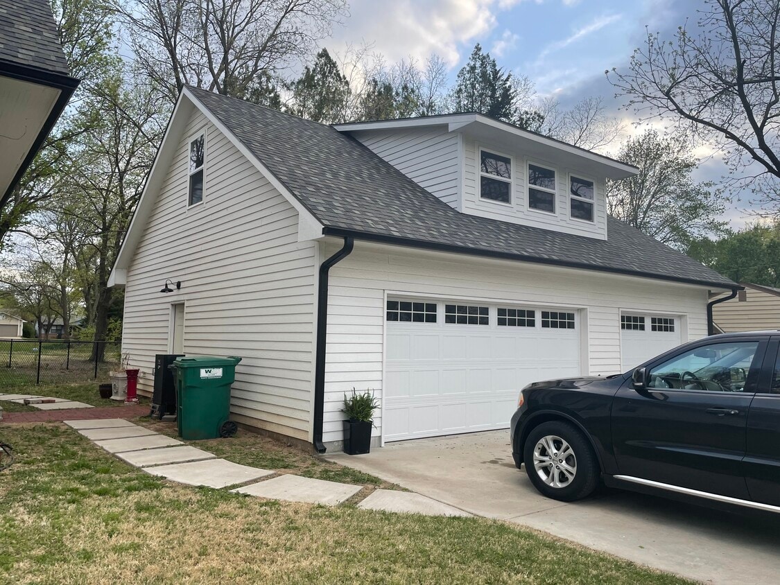 211 N College Ave, Mulvane, KS 67110 House Rental in Mulvane, KS