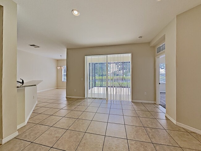 Building Photo - 4919 Torrey Pines Run