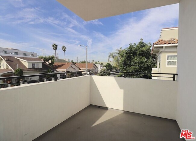 Foto del edificio - 4601 Pickford St