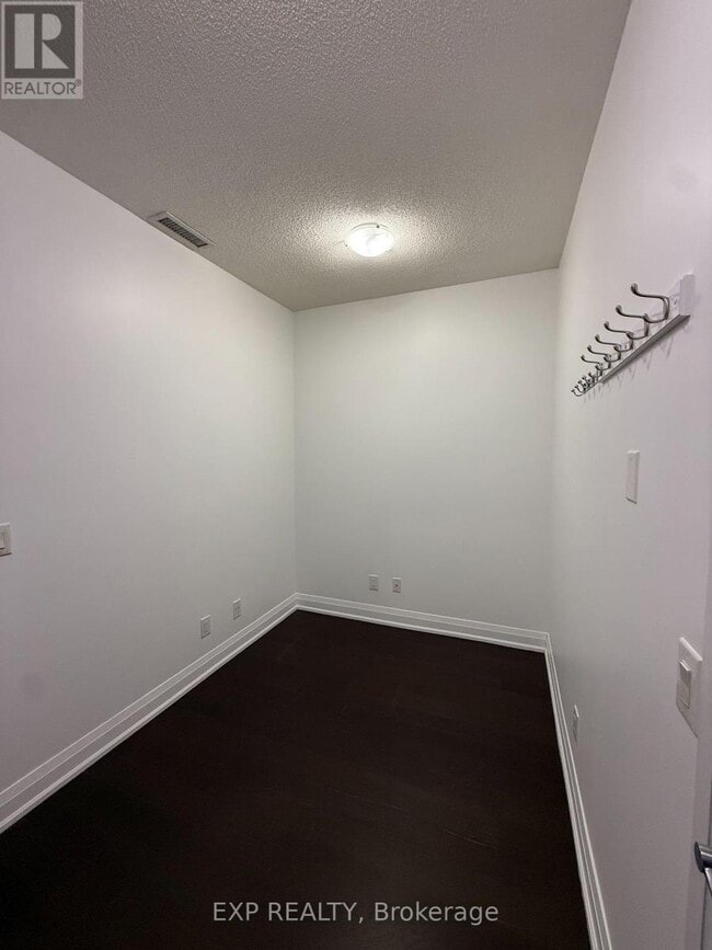 Building Photo - 9582 Markham Rd