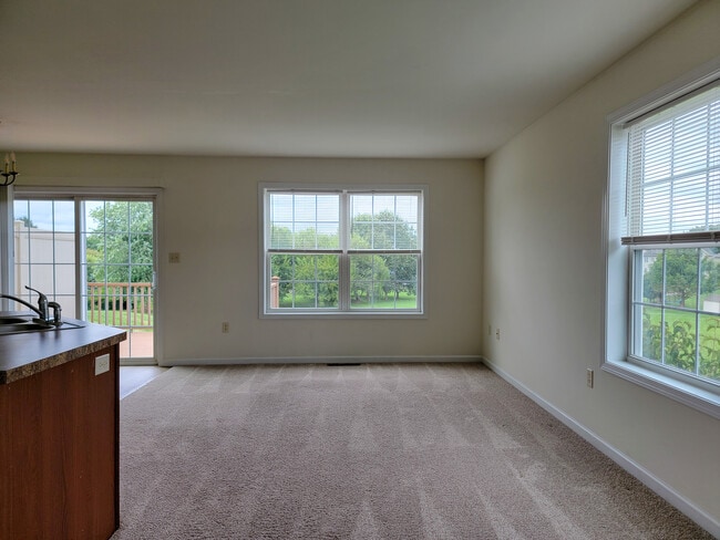 Building Photo - 202 Mount Olive Ln