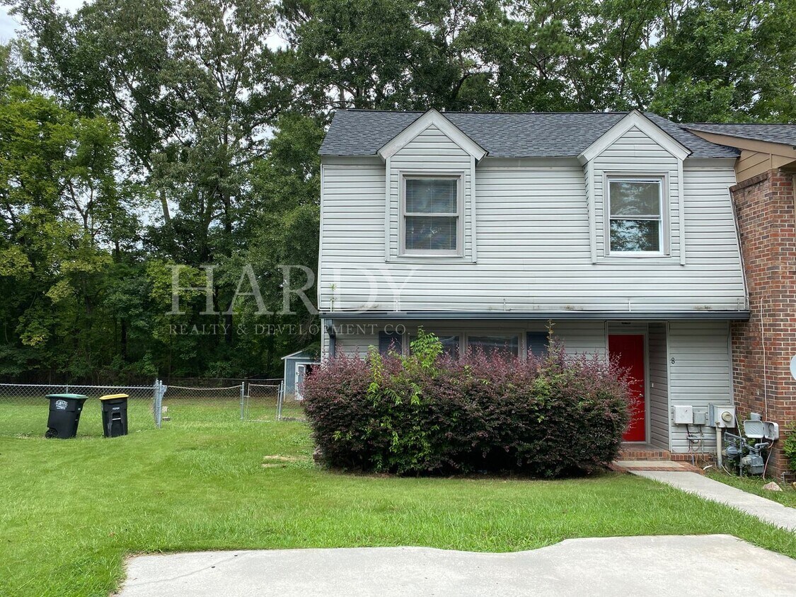 Foto principal - 8-14 Westridge Cir SW