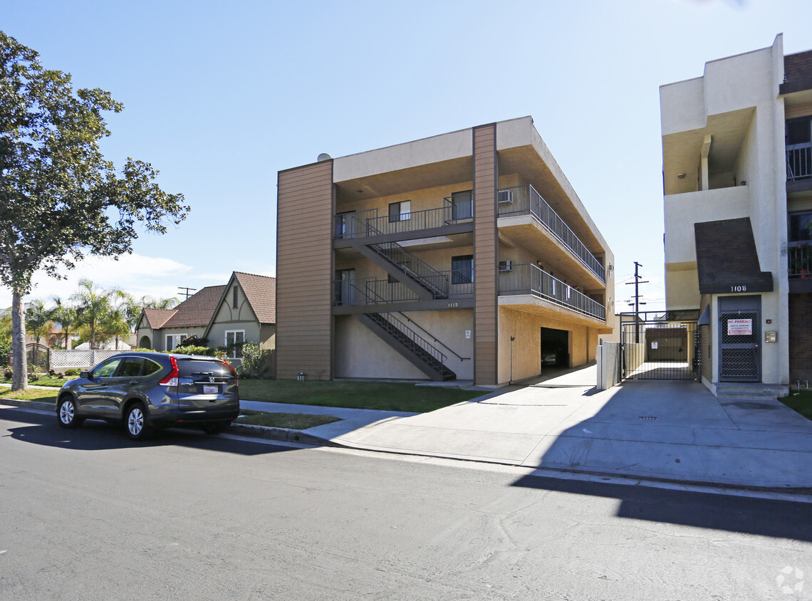 Foto principal - 1112 Stanley Ave