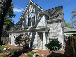 Foto principal - 1219 N Alabama St