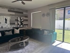Building Photo - 4 br, 3 bath House - AQUABELLA
